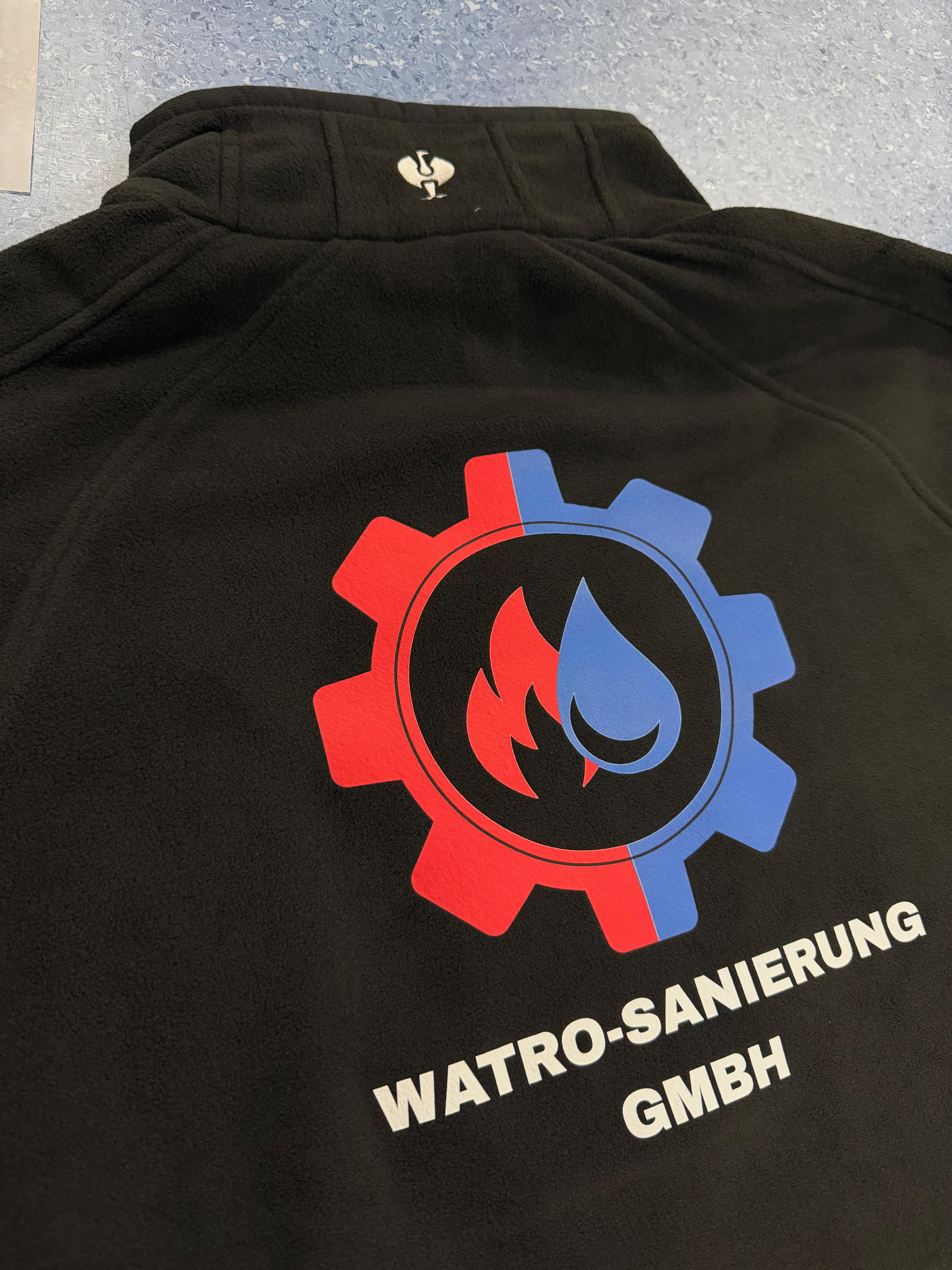 Corporate Fashion für Watro, veredelte Arbeitskleidung von DQuadrat Werbetechnik Göppingen
